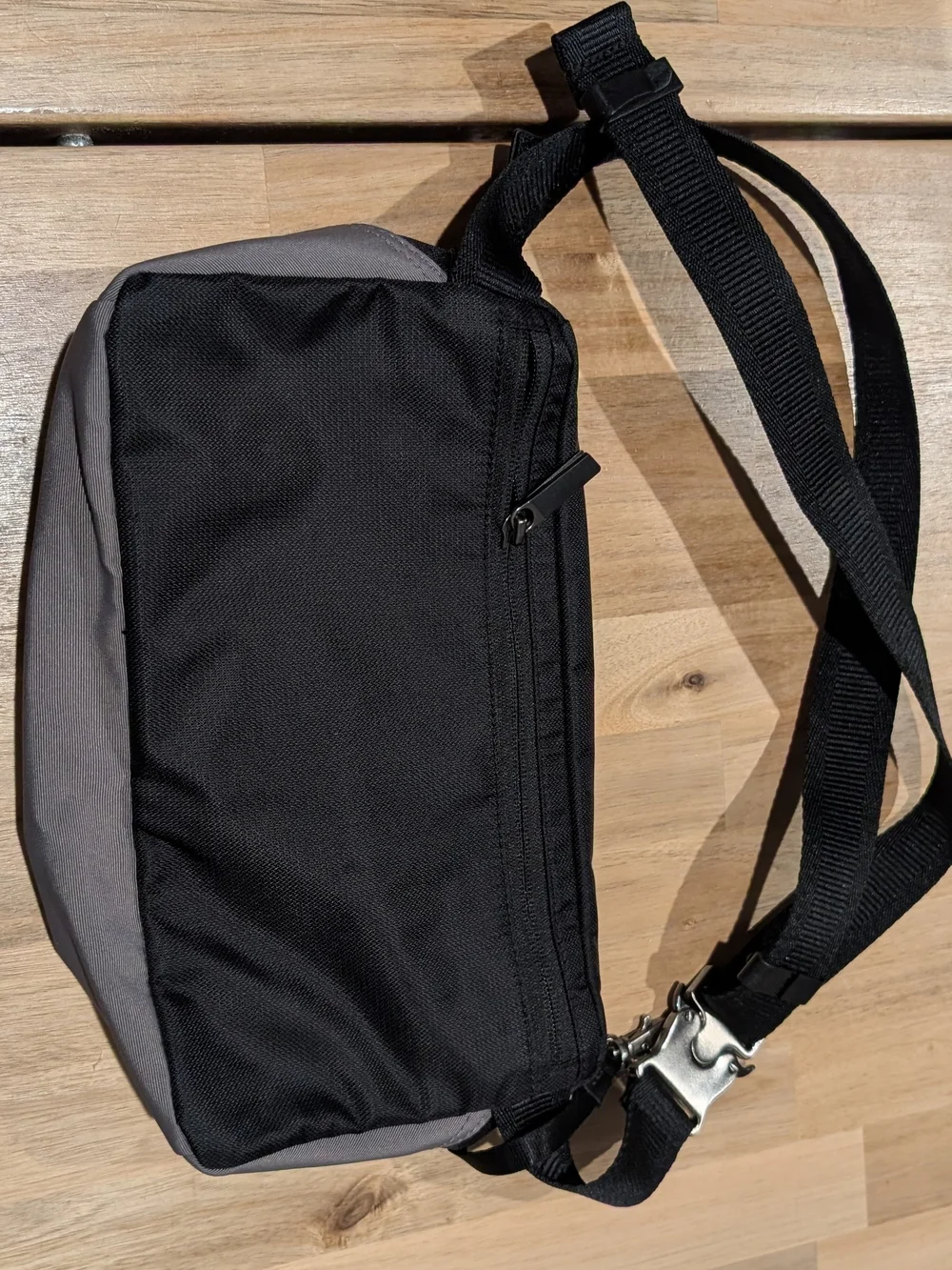 Tumi Black and Gray Men's Belt Bag with Adjustable Strap